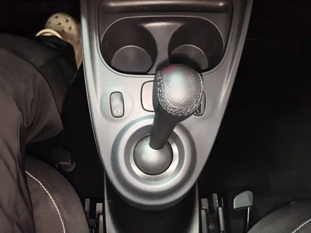smart fortwo 2017 — фото 14