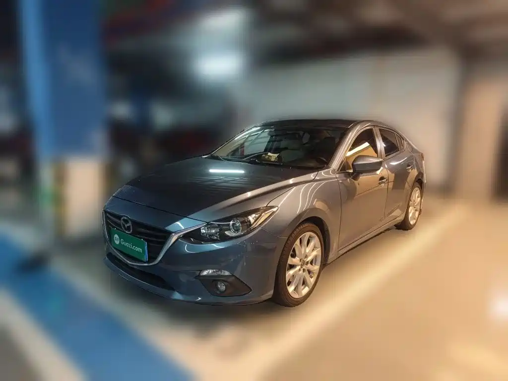 Mazda 3 Axela 2014