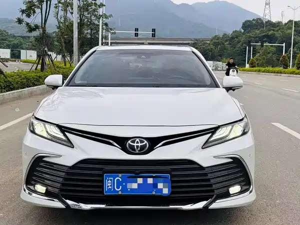 Toyota Camry 2023