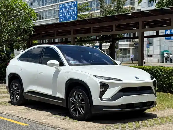 NIO EC6 2020