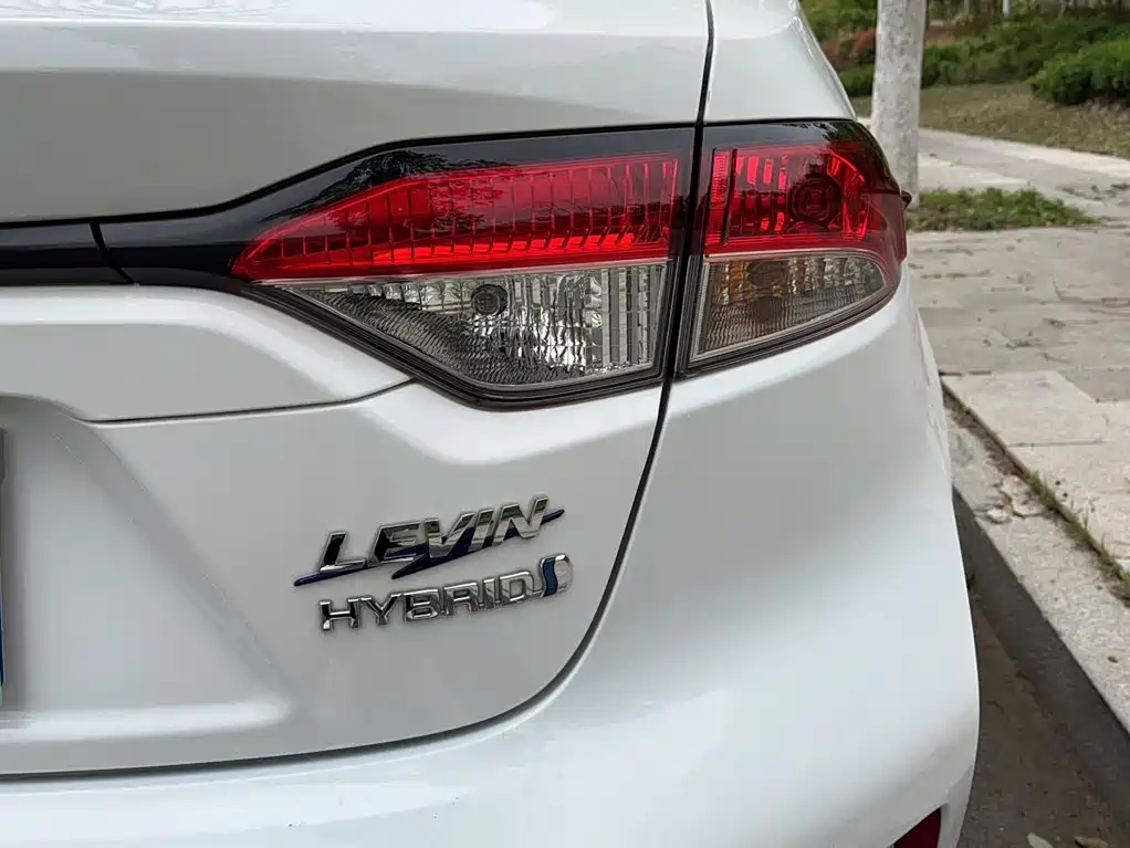 Toyota Levin 2023 — фото 15