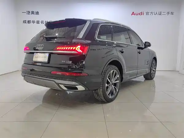 Audi Q7 2022