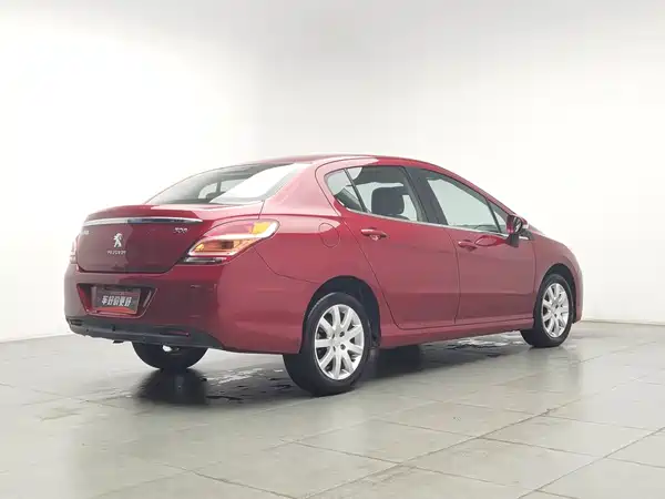 Peugeot 308 2014