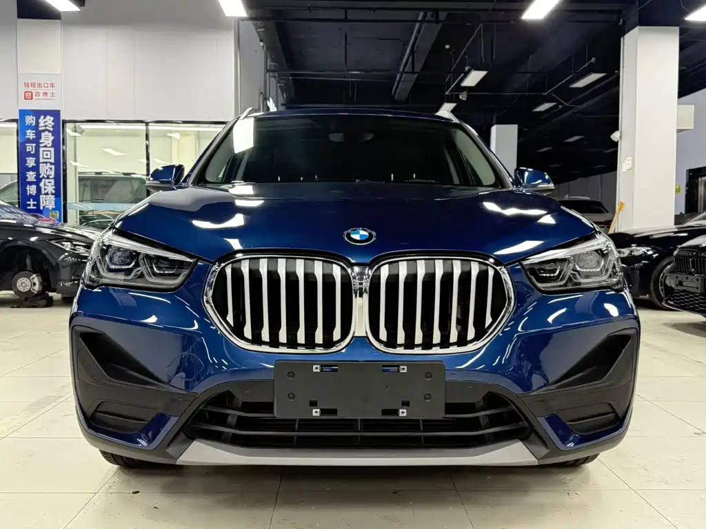 BMW X1 2021 — фото 3