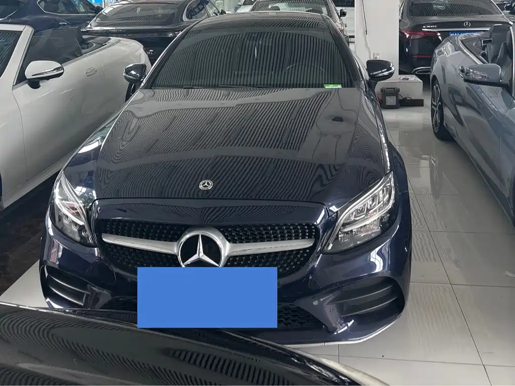 Mercedes-Benz C-Class 2021