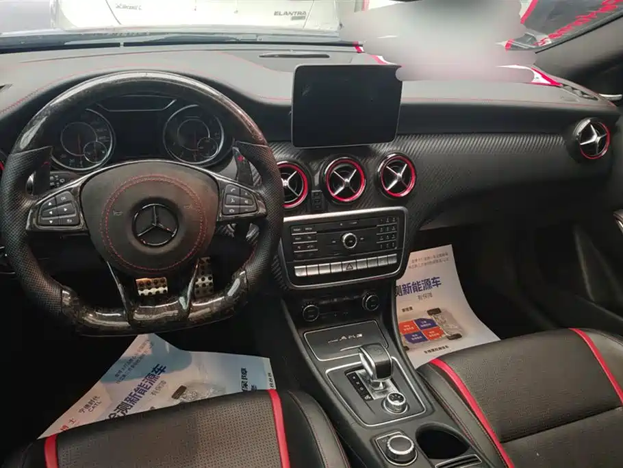 Mercedes-Benz A-Class AMG 2017 — фото 12