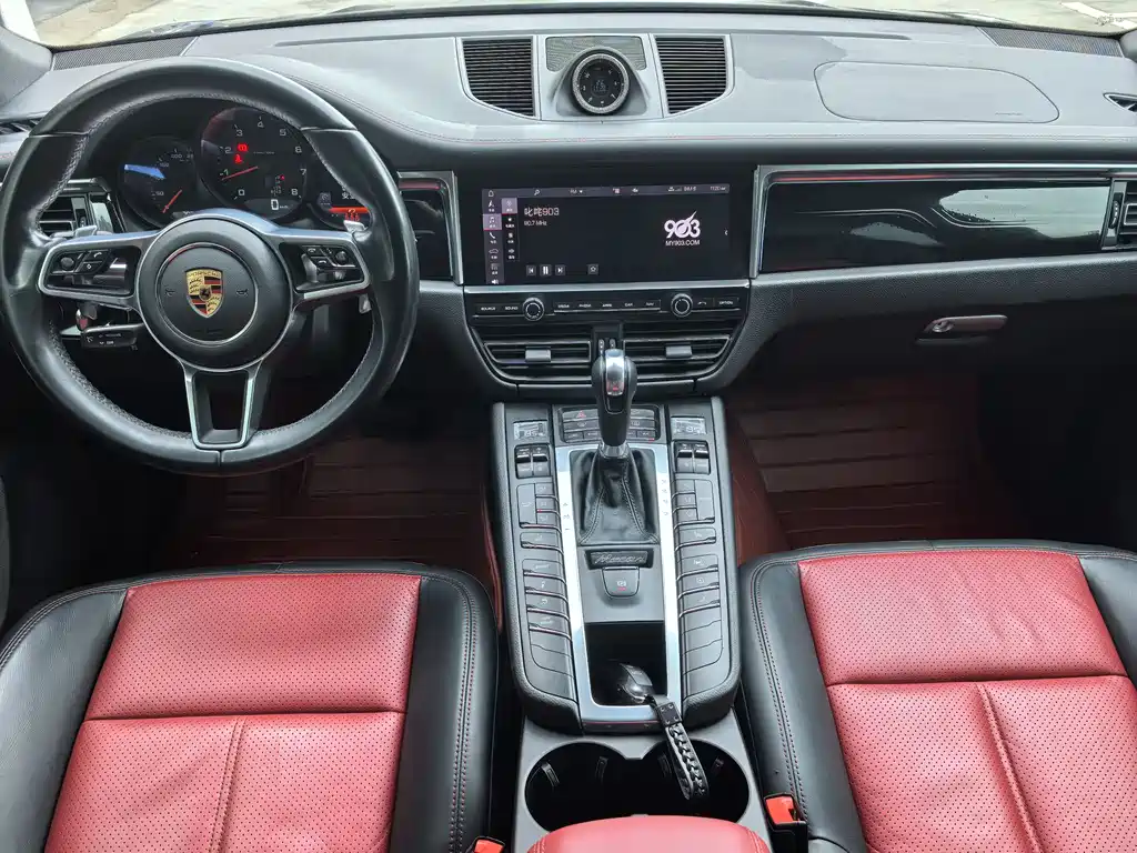 Porsche Macan 2022 — фото 5