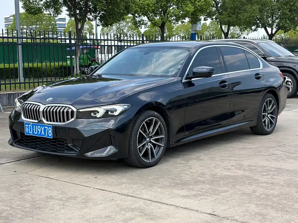 BMW 3 Series 2023