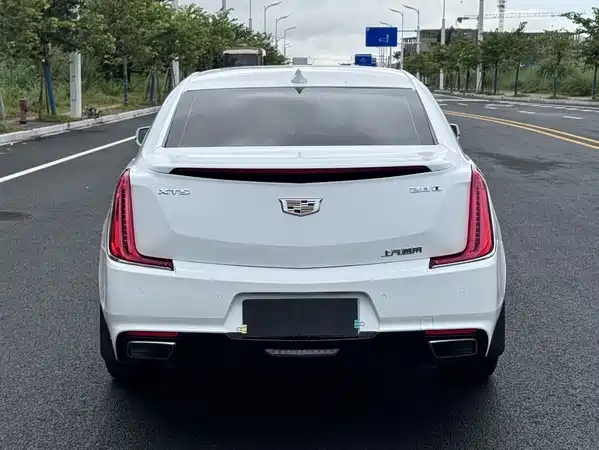 Cadillac XTS 2018