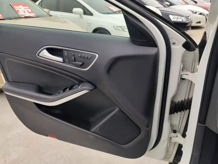 Mercedes-Benz GLA 2017