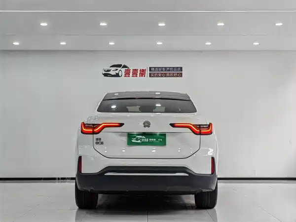 NIO EC6 2021
