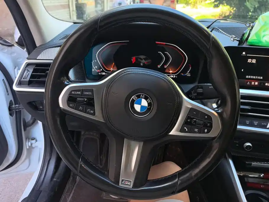 BMW 3 Series 2021 — фото 15