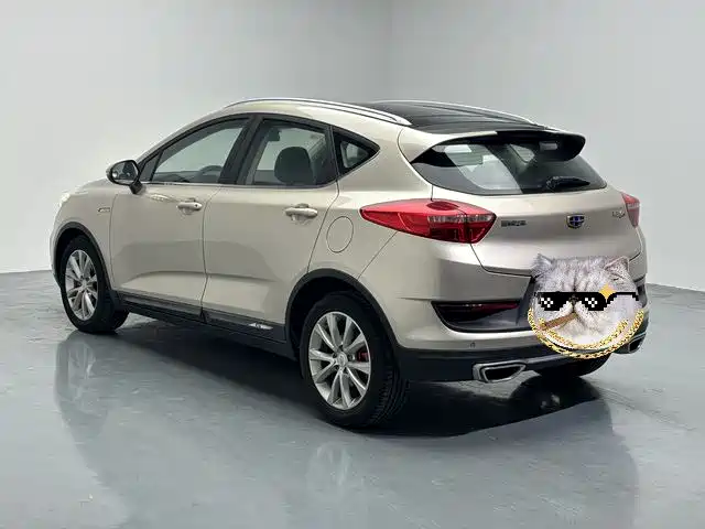 Geely Emgrand GS 2017 — фото 15