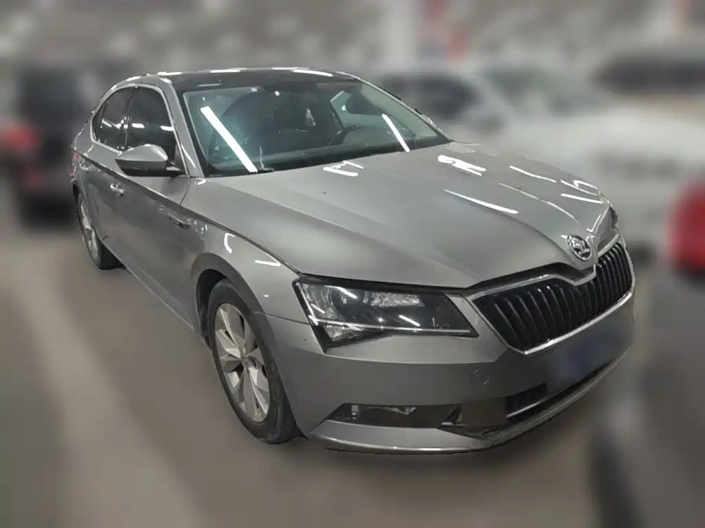 Skoda Superb 2016 — фото 7