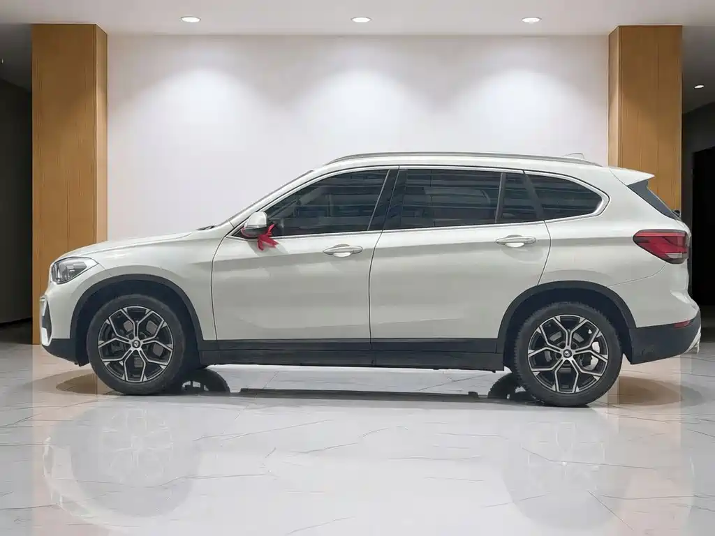 BMW X1 2021