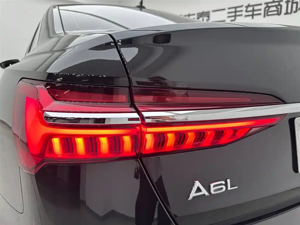 Audi A6L 2020 — фото 27