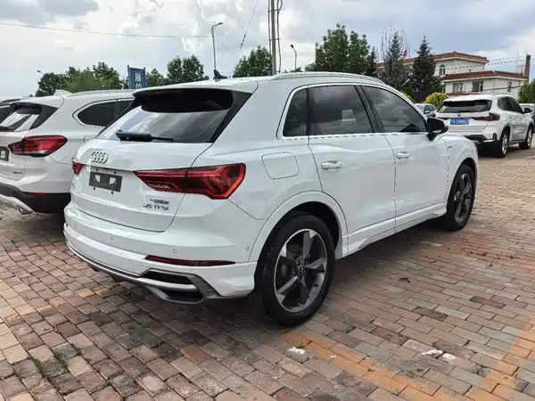 Audi Q3 2022
