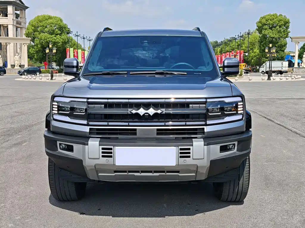 Fang Cheng Bao Leopard 5 2024