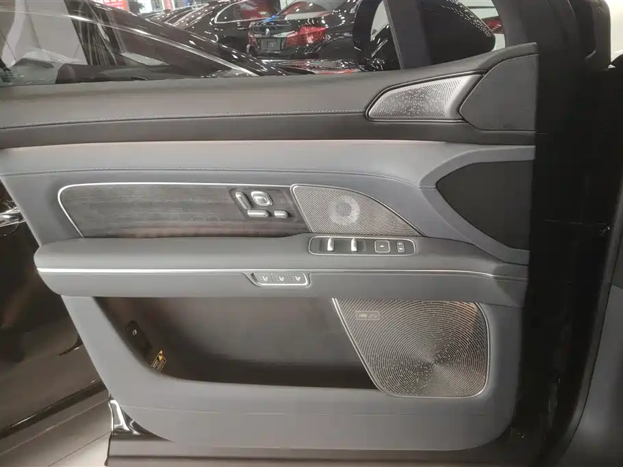 NIO ES8 2026