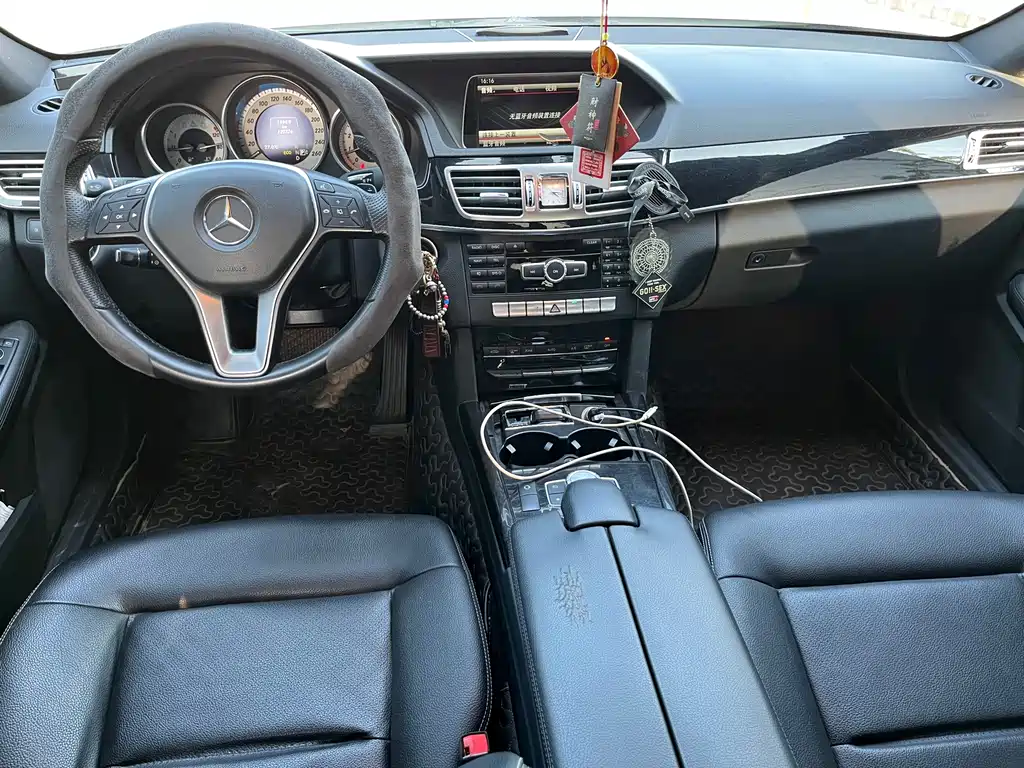 Mercedes-Benz E-Class 2014 — фото 17