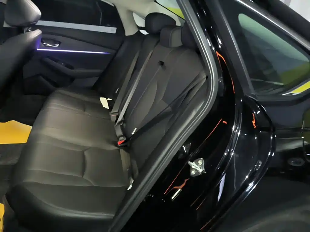 Honda Accord 2023 — фото 17