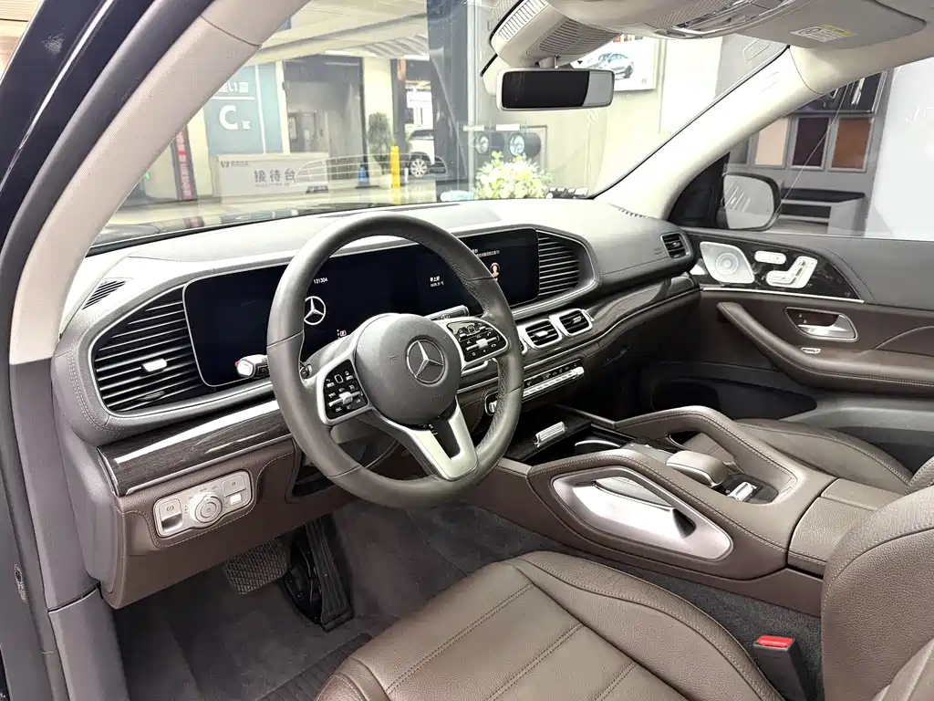 Mercedes-Benz GLS 2020 — фото 18