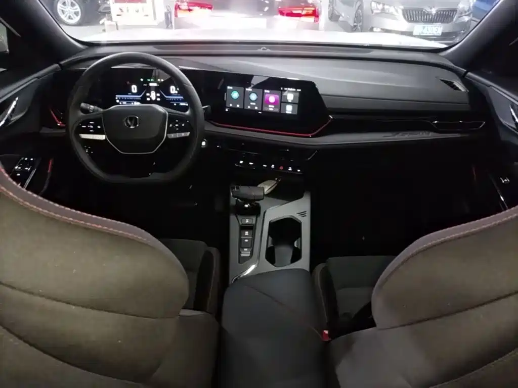 Changan X5 PLUS 2025 — фото 10