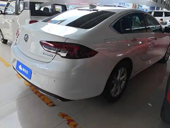 Buick Regal 2023