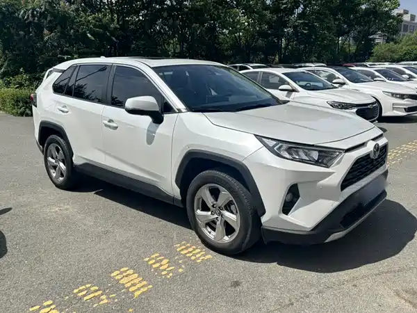 Toyota RAV4 2023