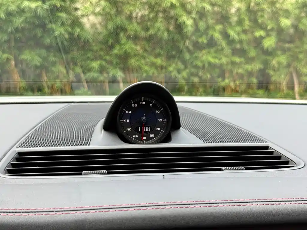 Porsche Panamera 2023 — фото 15