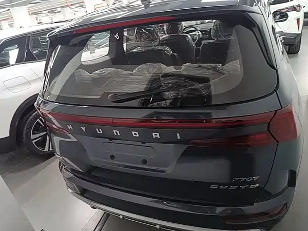 Hyundai Custin 2024