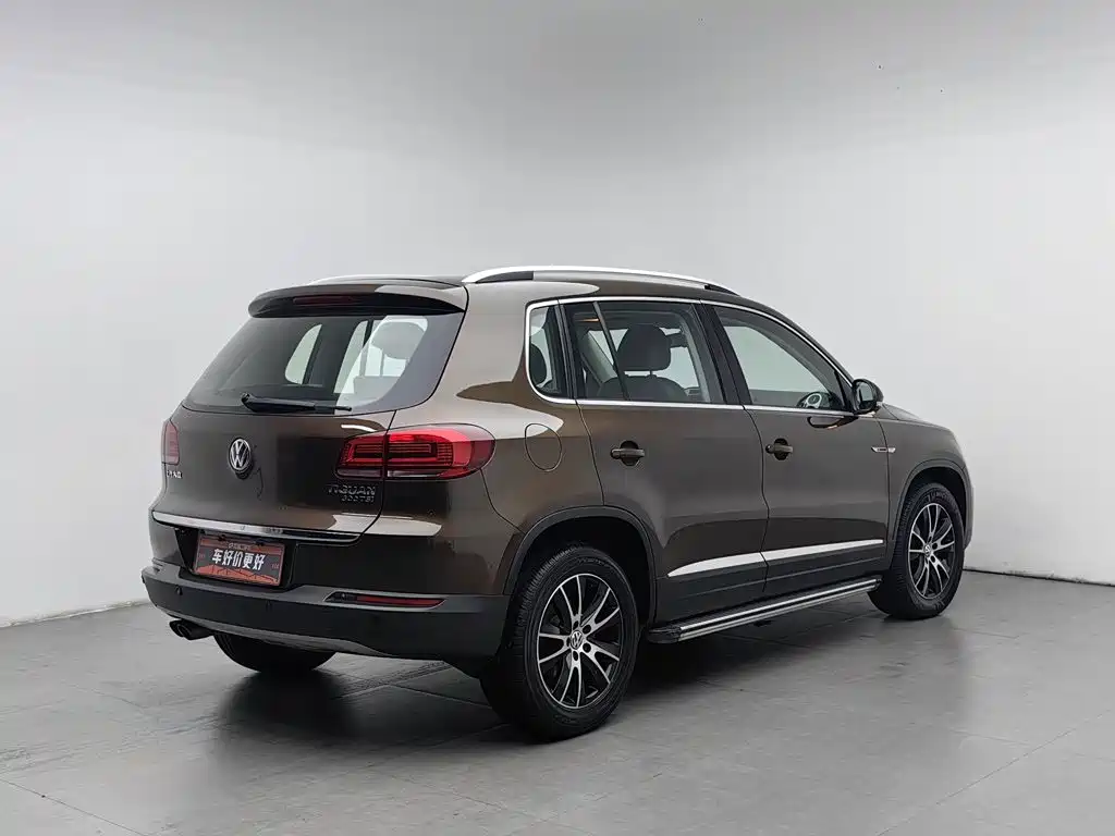 Volkswagen Tiguan 2016 — фото 2