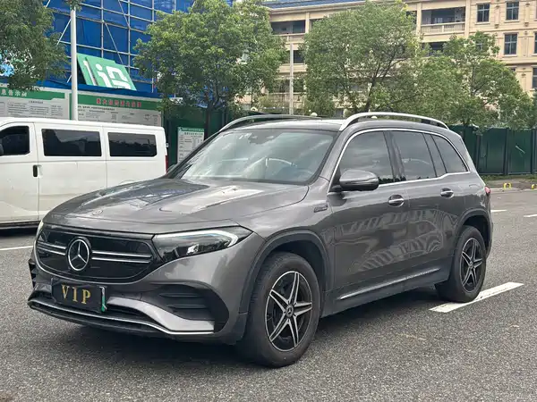 Mercedes-Benz EQB 2022