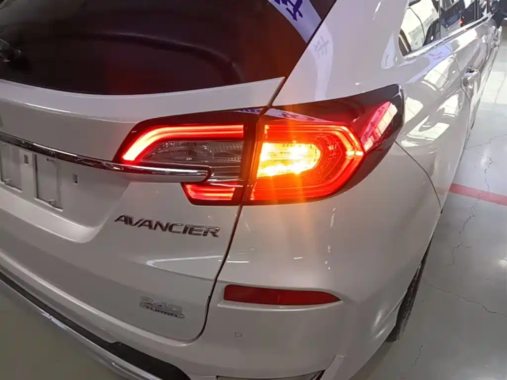Honda Avancier 2019 — фото 24