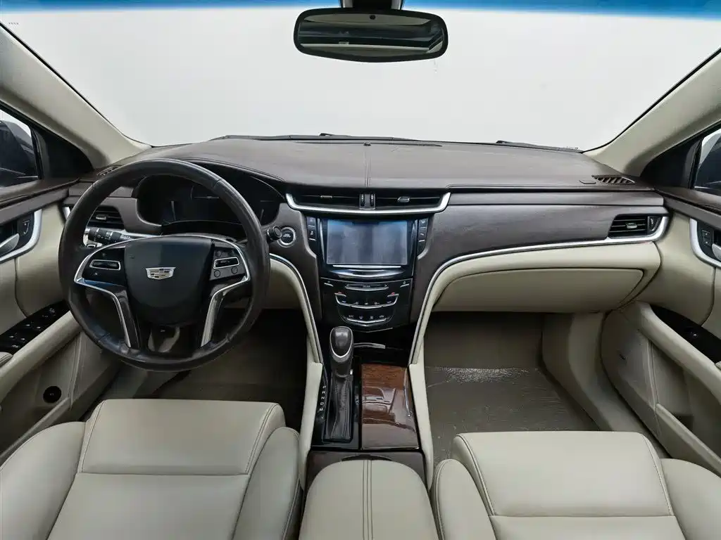 Cadillac XTS 2017 — фото 5