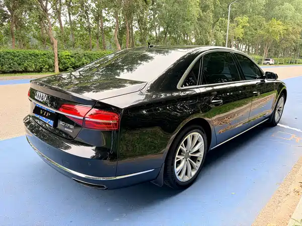 Audi A8 2015