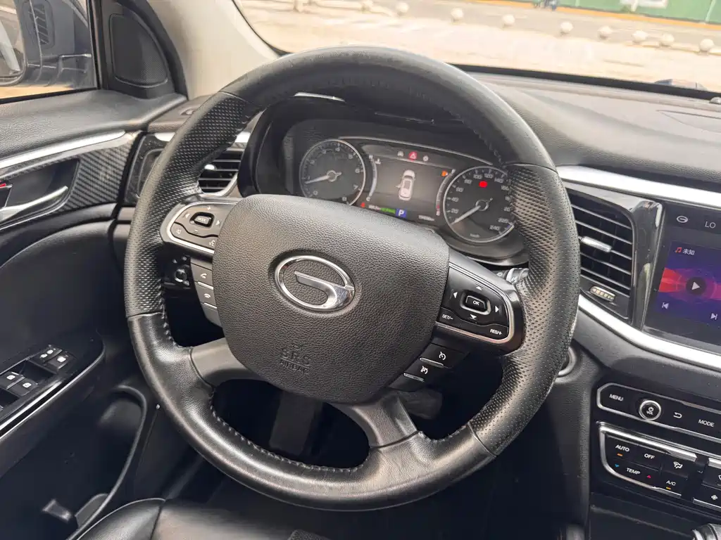 GAC Trumpchi GS7 2018 — фото 13