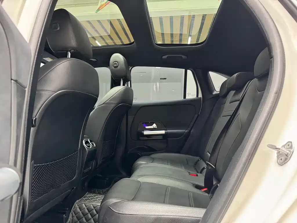 Mercedes-Benz GLA 2022 — фото 15