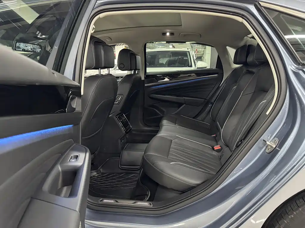 Volkswagen Passat 2021