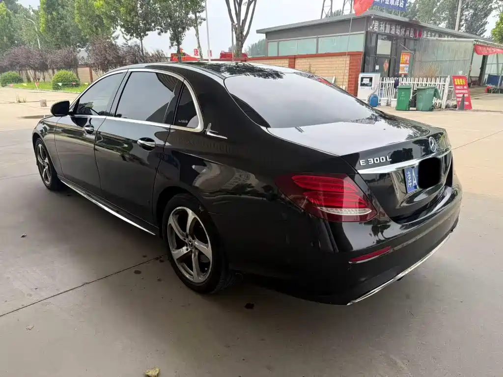 Mercedes-Benz E-Class 2018