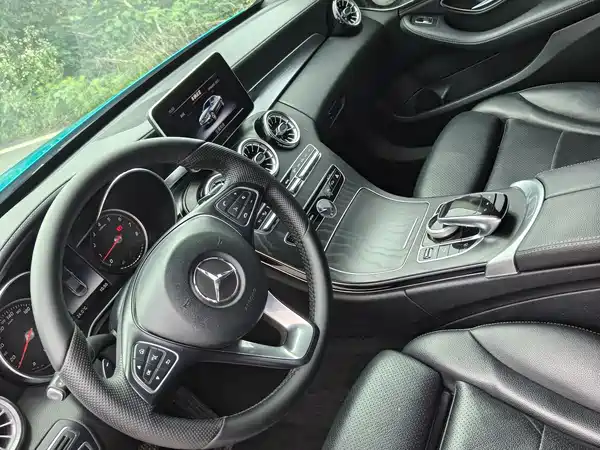 Mercedes-Benz C-Class 2018