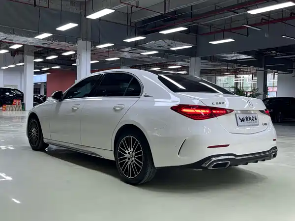 Mercedes-Benz C-Class 2022