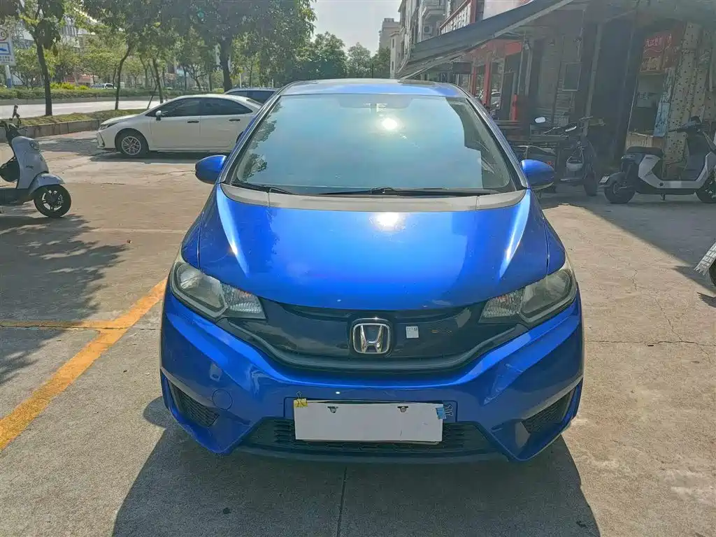 Honda Fit 2017 — фото 2