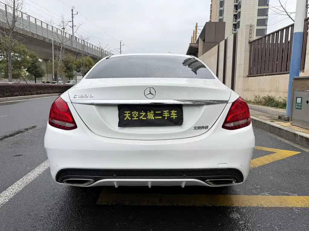 Mercedes-Benz C-Class 2017 — фото 17
