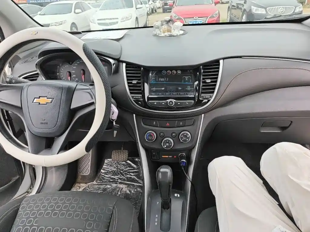 Chevrolet Trax 2018 — фото 10