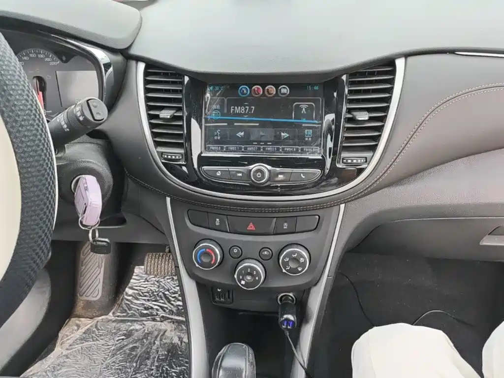 Chevrolet Trax 2018 — фото 13
