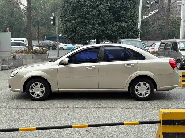 Buick Excelle 2013