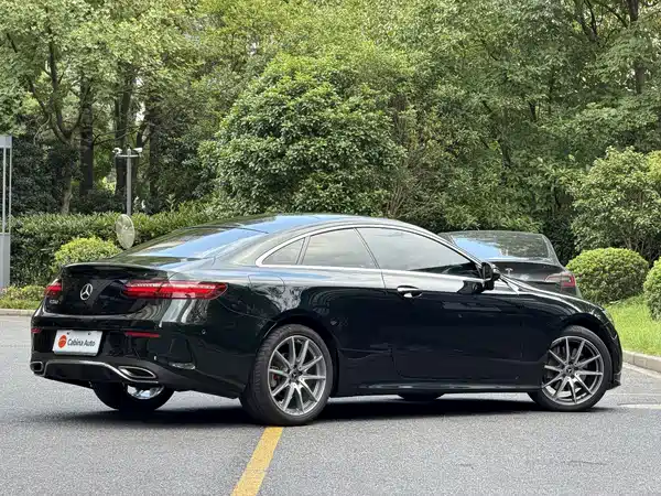 Mercedes-Benz E-Class 2023