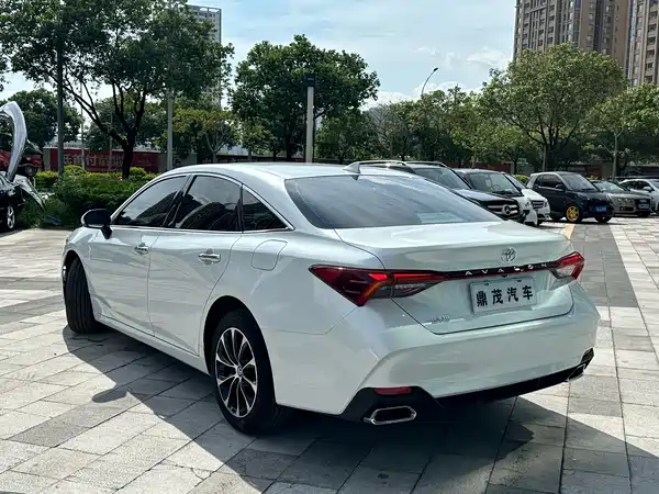 Toyota Avalon 2023
