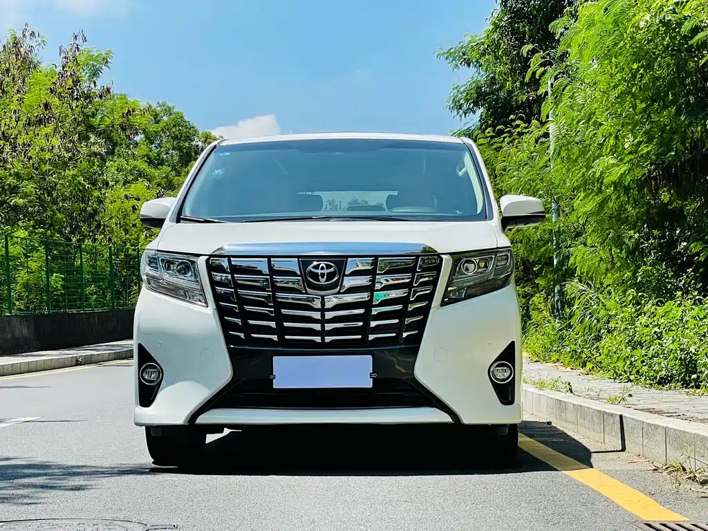 Toyota Alphard 2017